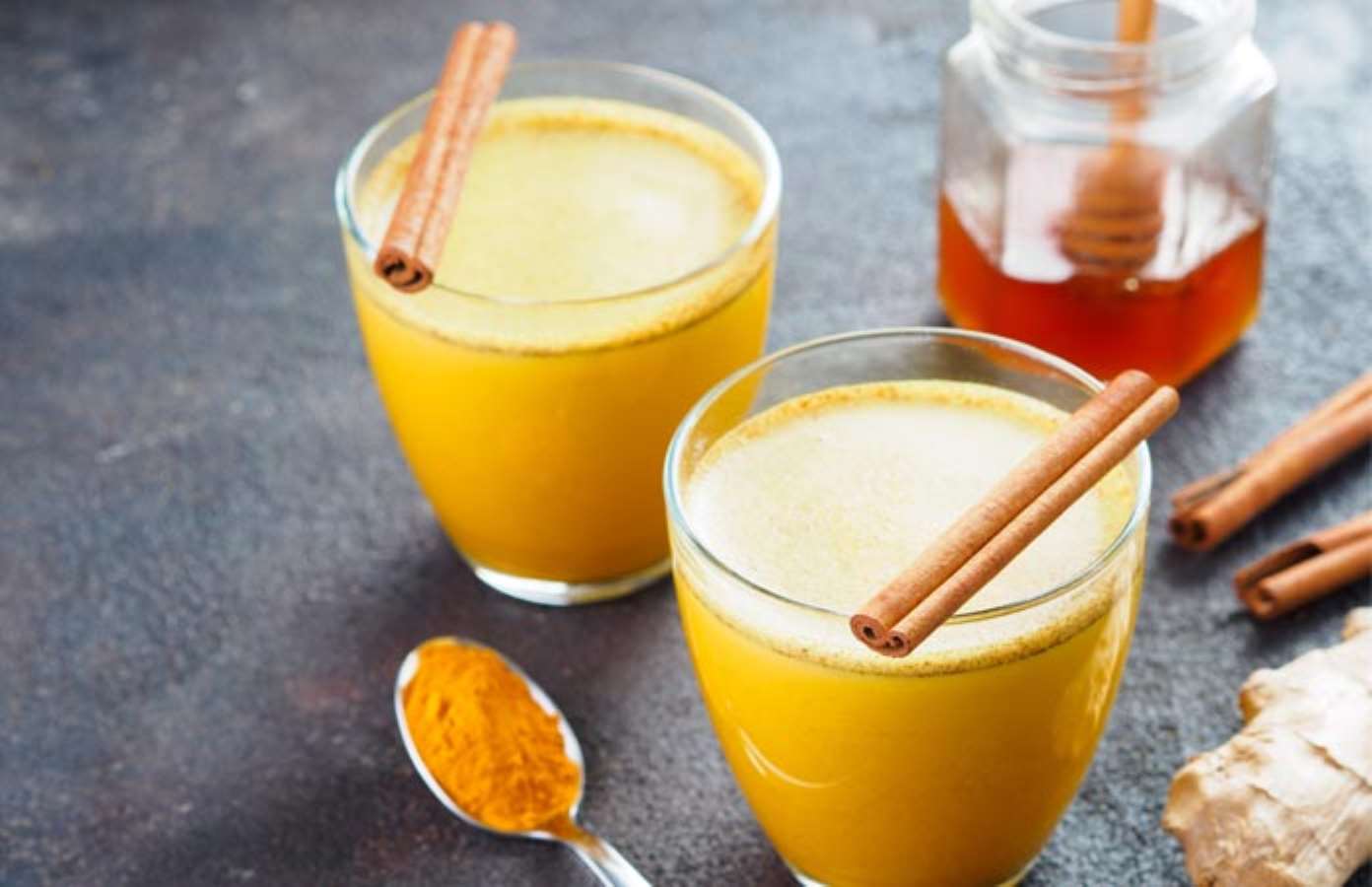 Altın süt (golden milk) nedir? Nasıl yapılır?