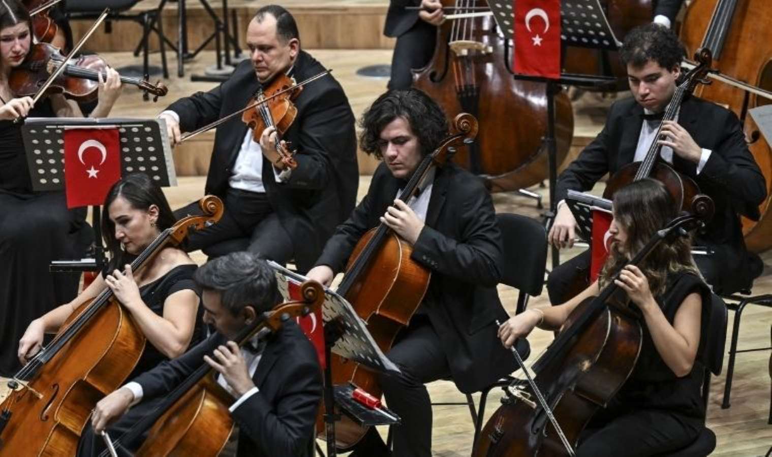 Hacettepe Üniversitesi Senfoni Orkestrası'ndan özel konser...