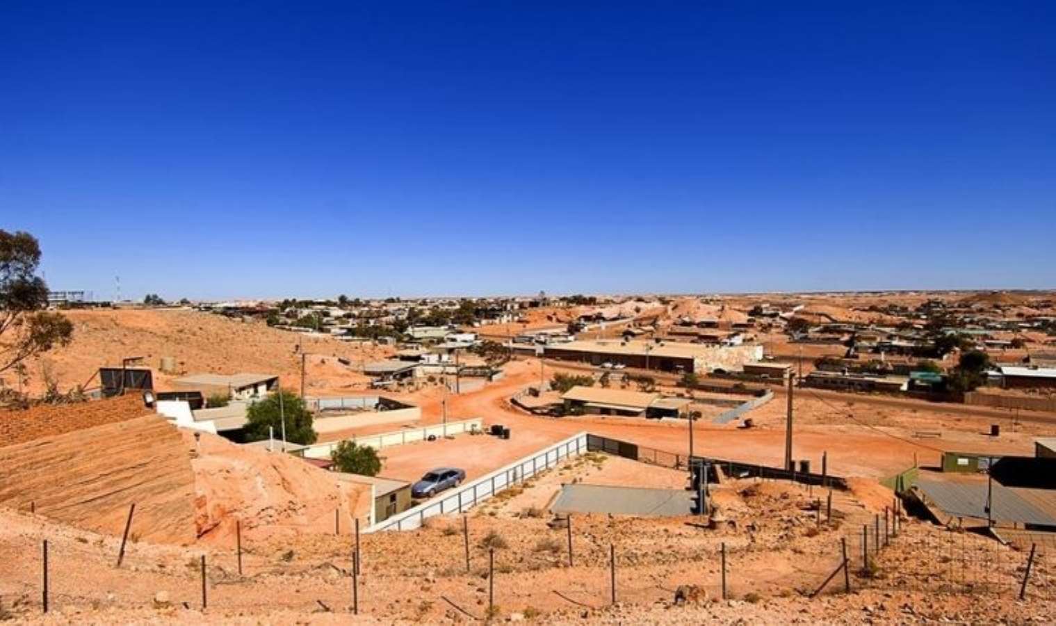 İnsanlar burada yeraltında yaşıyor: Coober Pedy'nin sırları