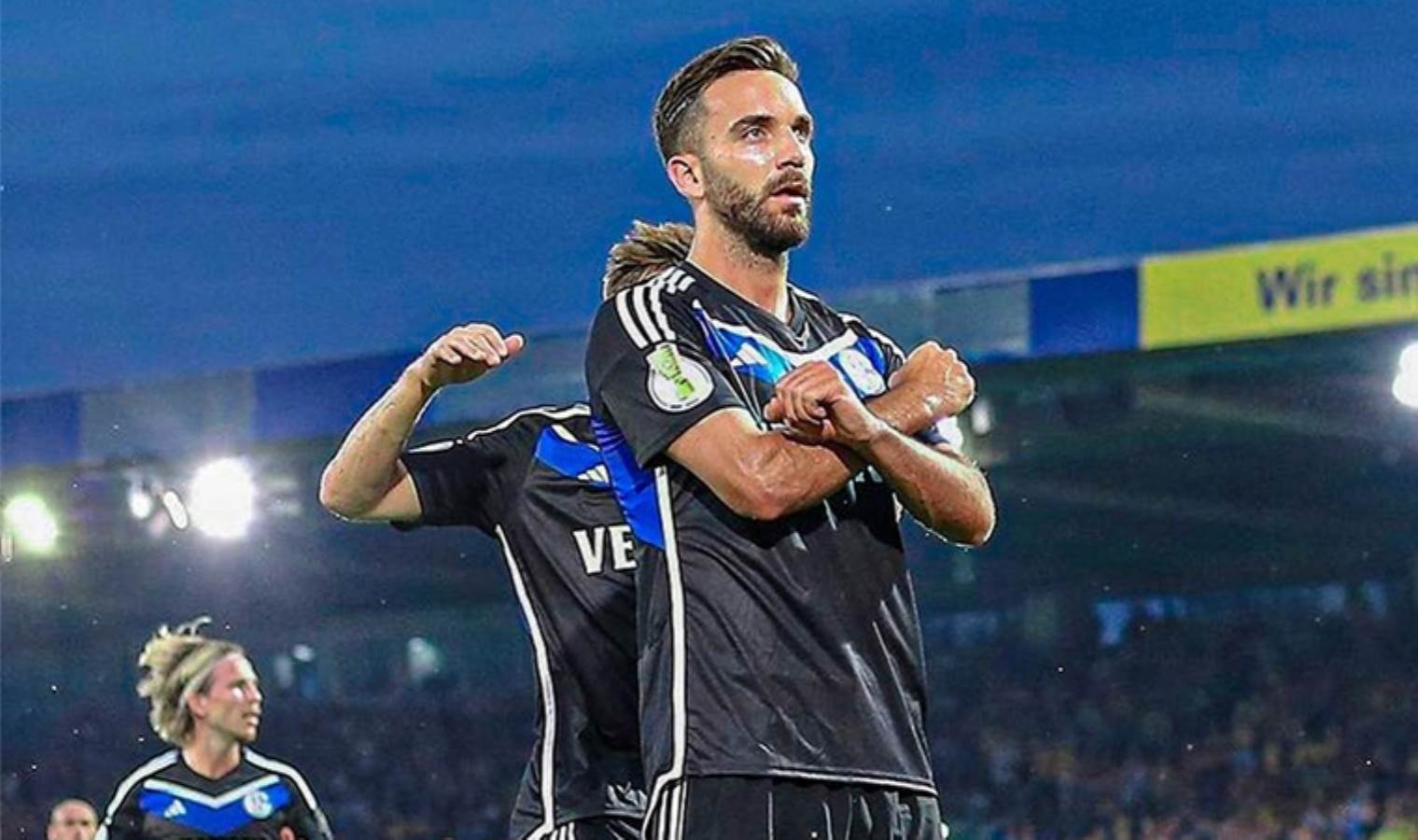 Schalke 04'te Kenan Karaman fırtınası: Milli futbolcu takımını sırtladı!