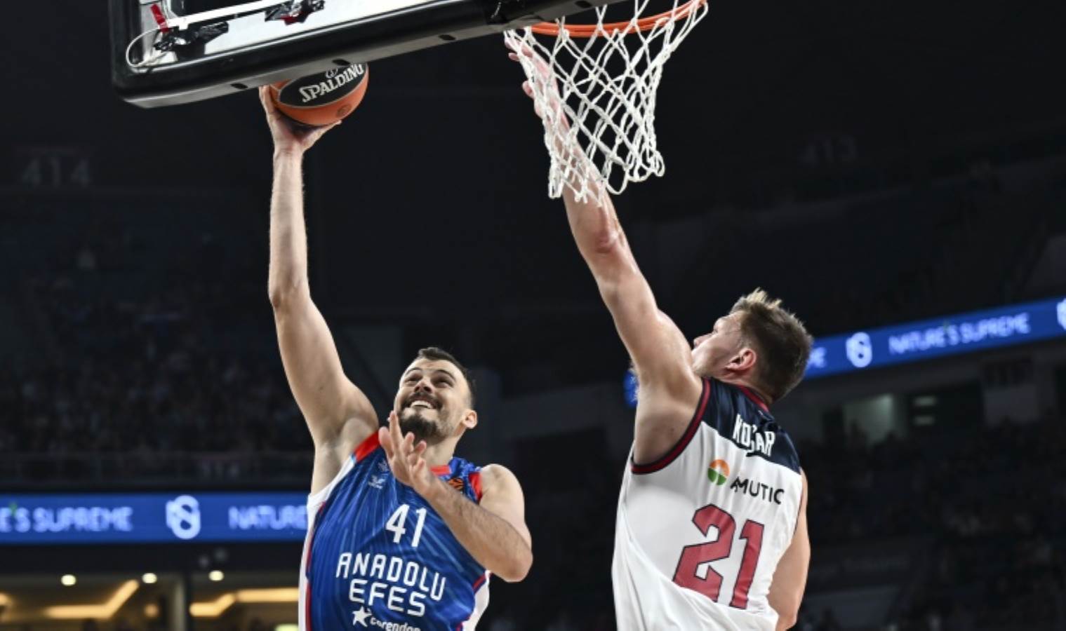 Anadolu Efes'te yol ayrımı: Yeni takımı belli oldu!