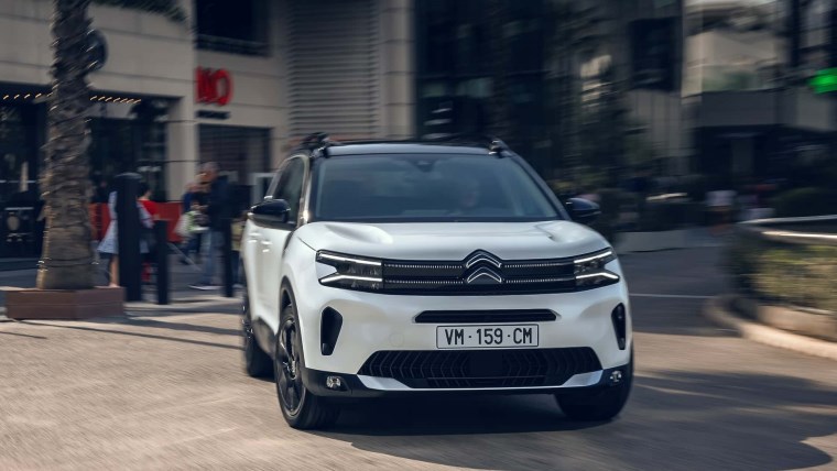 Yeni hibrit motorlu Citroen C5 Aircross Türkiye'de satışa sunuldu: Lansmana özel...