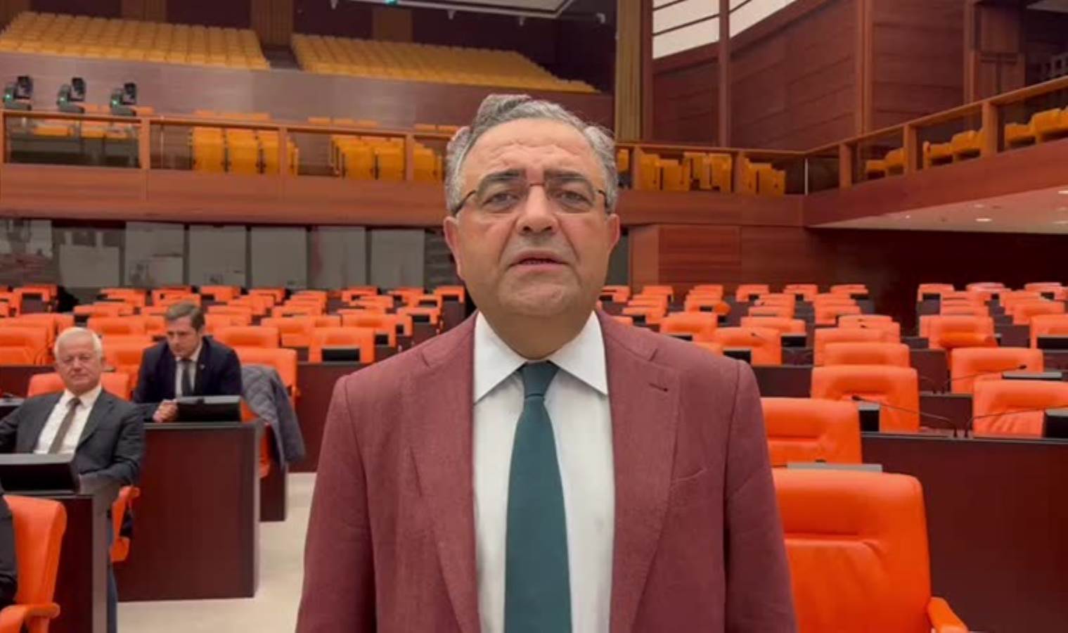 Tanrıkulu, Bakan Uraloğlu'na sordu: PTT'nin 34 bin 916 metrekarelik arazisi yandaşa mı gidiyor?