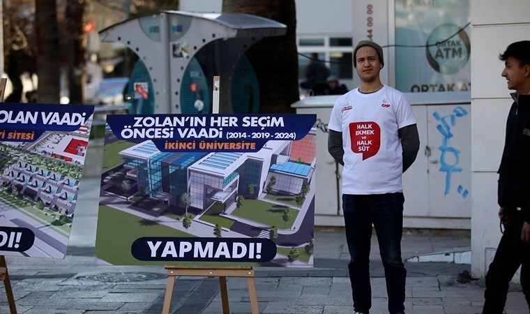 CHP'li adaydan 'Yalandan Bi Sergi'