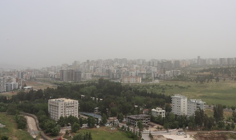 Şanlıurfa'da toz taşınımı etkili oldu!