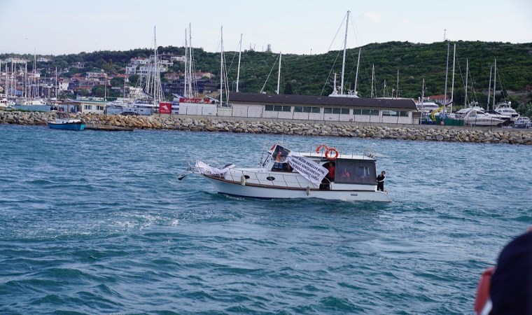 Seferihisar’da marinaya karşı, tekneli protesto