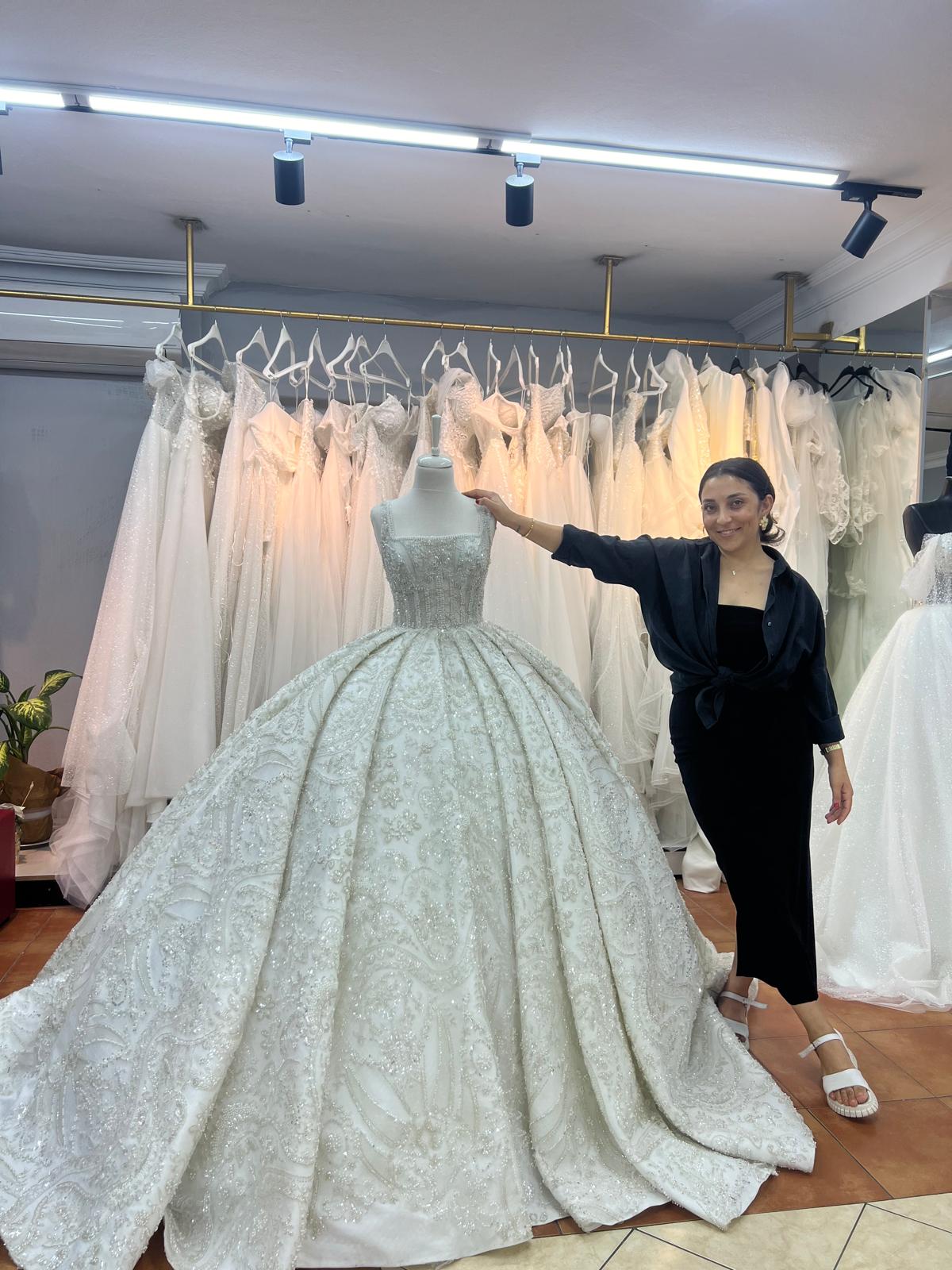 Şehriban Baykuşak Wedding Dresses: Prensesler Gibi Hissedin